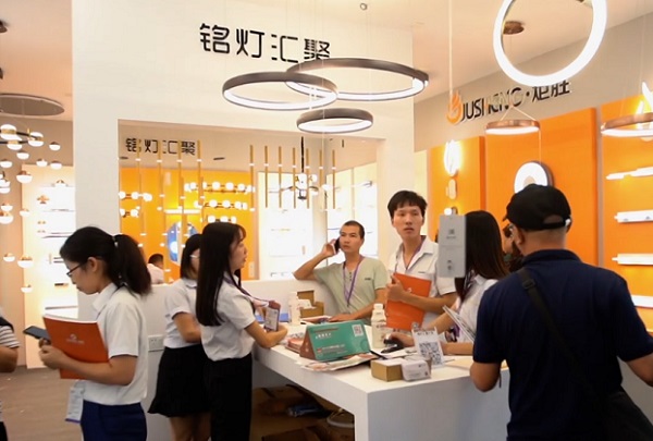 2020年寧波照明展舉辦時(shí)間和展位預(yù)訂開始(www.zgxdjyzbzz.cn)
