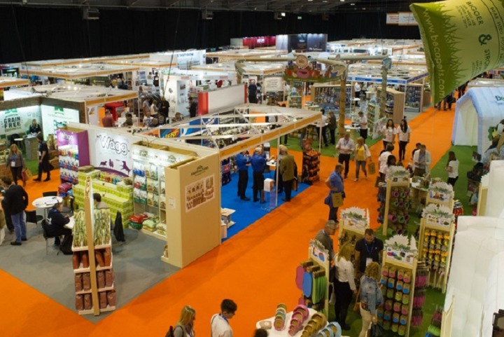 英國伯明翰寵物用品展覽會PATS PET SHOW(www.zgxdjyzbzz.cn)