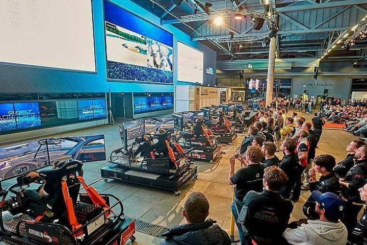 哈薩克斯坦國際商用車展覽會Futuroad Expo(www.zgxdjyzbzz.cn)