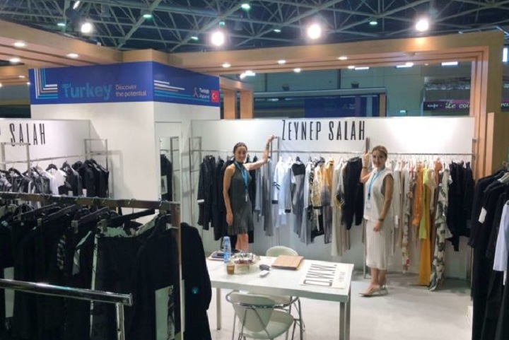 2024俄羅斯CPM服裝展將于2月19日在莫斯科舉行，該展是中國服裝企業(yè)不容錯過的世界三大服裝展(www.zgxdjyzbzz.cn)