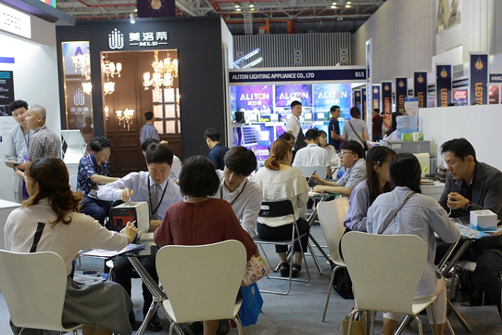 越南胡志明LED照明展覽會LEDTEC ASIA(www.zgxdjyzbzz.cn)