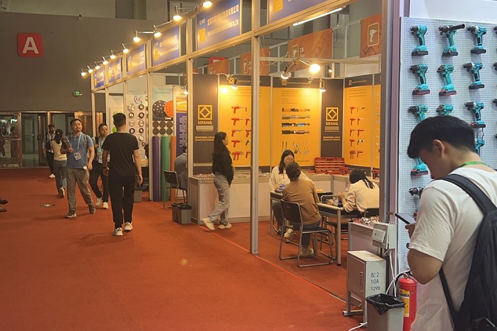 2024深圳醫(yī)療展CMEF什么時(shí)候舉辦？參展企業(yè)需要提供什么資料？(www.zgxdjyzbzz.cn)