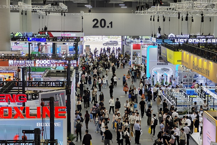 2025英國倫敦服裝服飾展將于2月16-18日舉辦(www.zgxdjyzbzz.cn)
