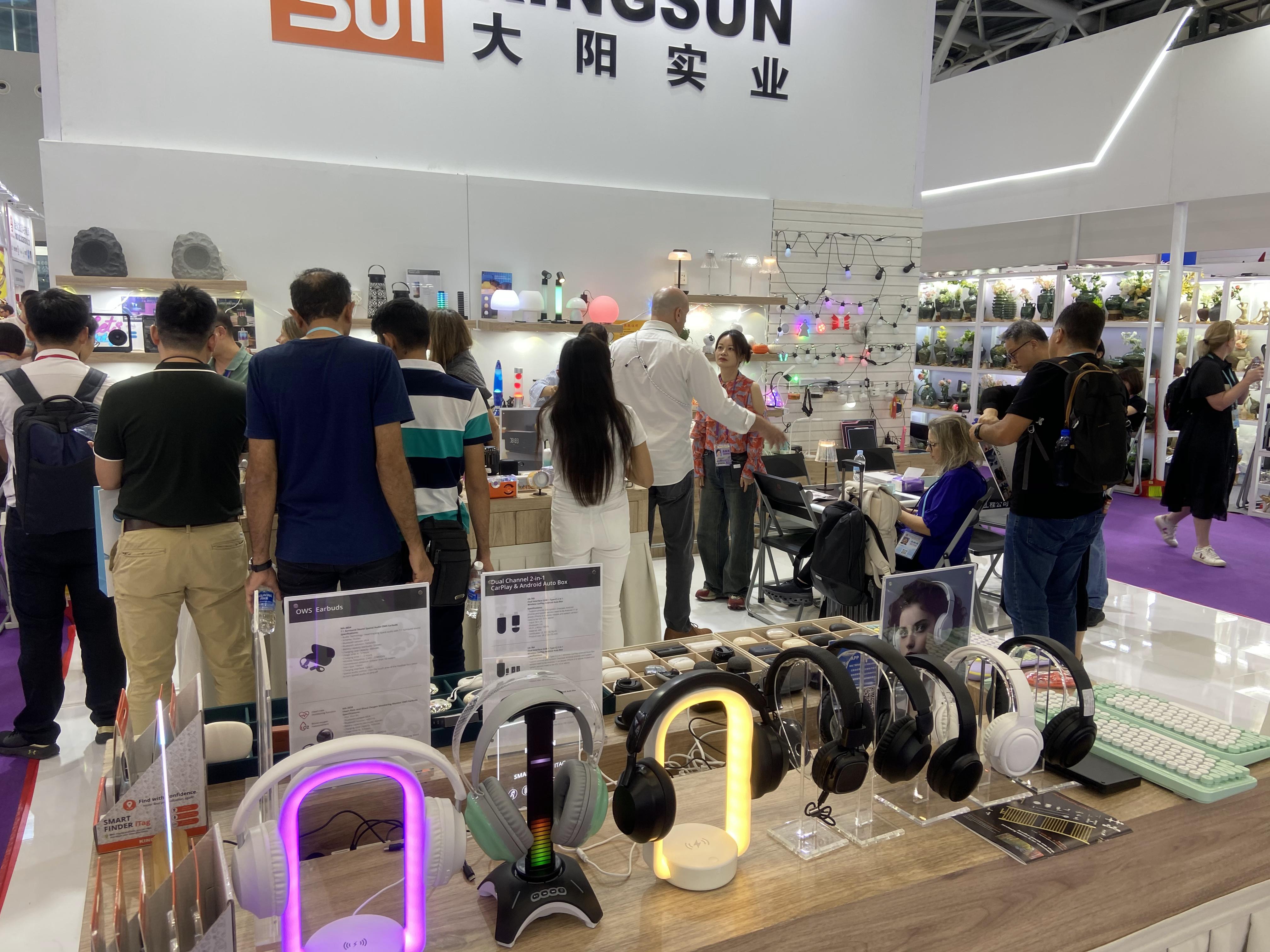波蘭華沙摩托車及自行車展覽會Warsaw Motorcycle Show(www.zgxdjyzbzz.cn)