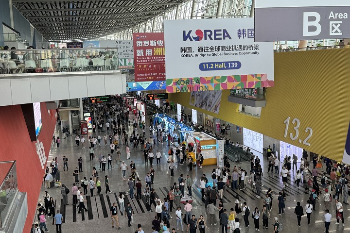 2025年波蘭華沙照明展覽會(huì)Trade Show Light將于3月12日-14日在波蘭華沙國(guó)際展覽中心舉辦！(www.zgxdjyzbzz.cn)