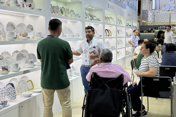 2025年越南胡志明醫療器械及醫藥展覽會VIETNAM MEDI-PHARM EXPO-點擊報名參展(www.zgxdjyzbzz.cn)