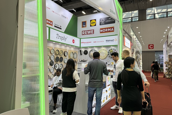 2025年美國(guó)紐約服裝采購(gòu)展覽會(huì)（Apparel USA）將于7月23-25日隆重舉辦，位置預(yù)訂中??！